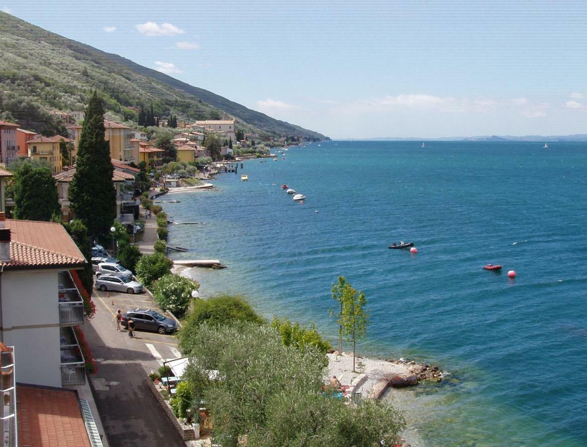 Villa Torre - Atmosfera Romantica Бренцоне-суль-Гарда Екстер'єр фото