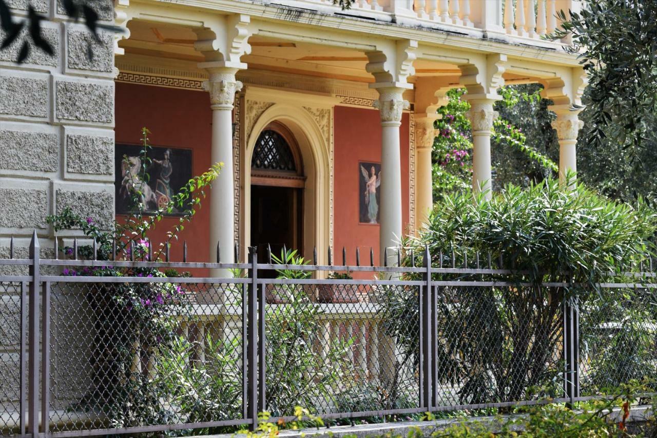Villa Torre - Atmosfera Romantica Бренцоне-суль-Гарда Екстер'єр фото